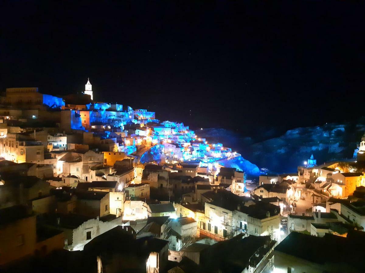 Lo Scorcio, Casa Vacanza Nel Cuore Dei Sassi Con Vista Incantevole Con Self Check-In Matera Exterior photo